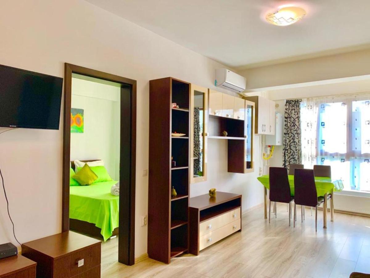 Elyse Comfortable Apartment Close To Palas Mall Iasi Exterior foto